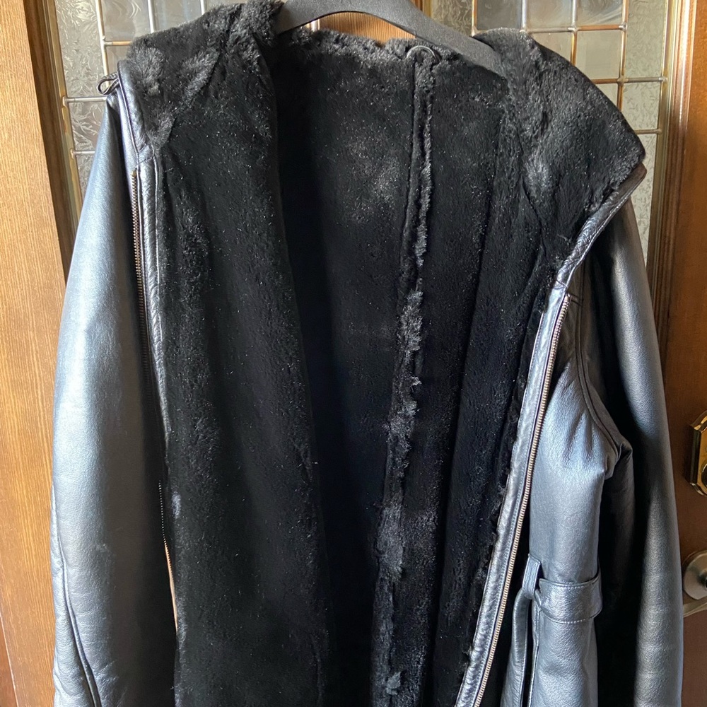 Black leather jacket with fleece lining - Picture 1 of 4